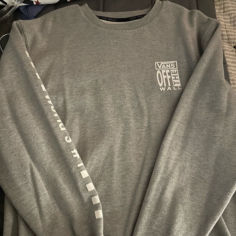 Vans crewneck. Size large.